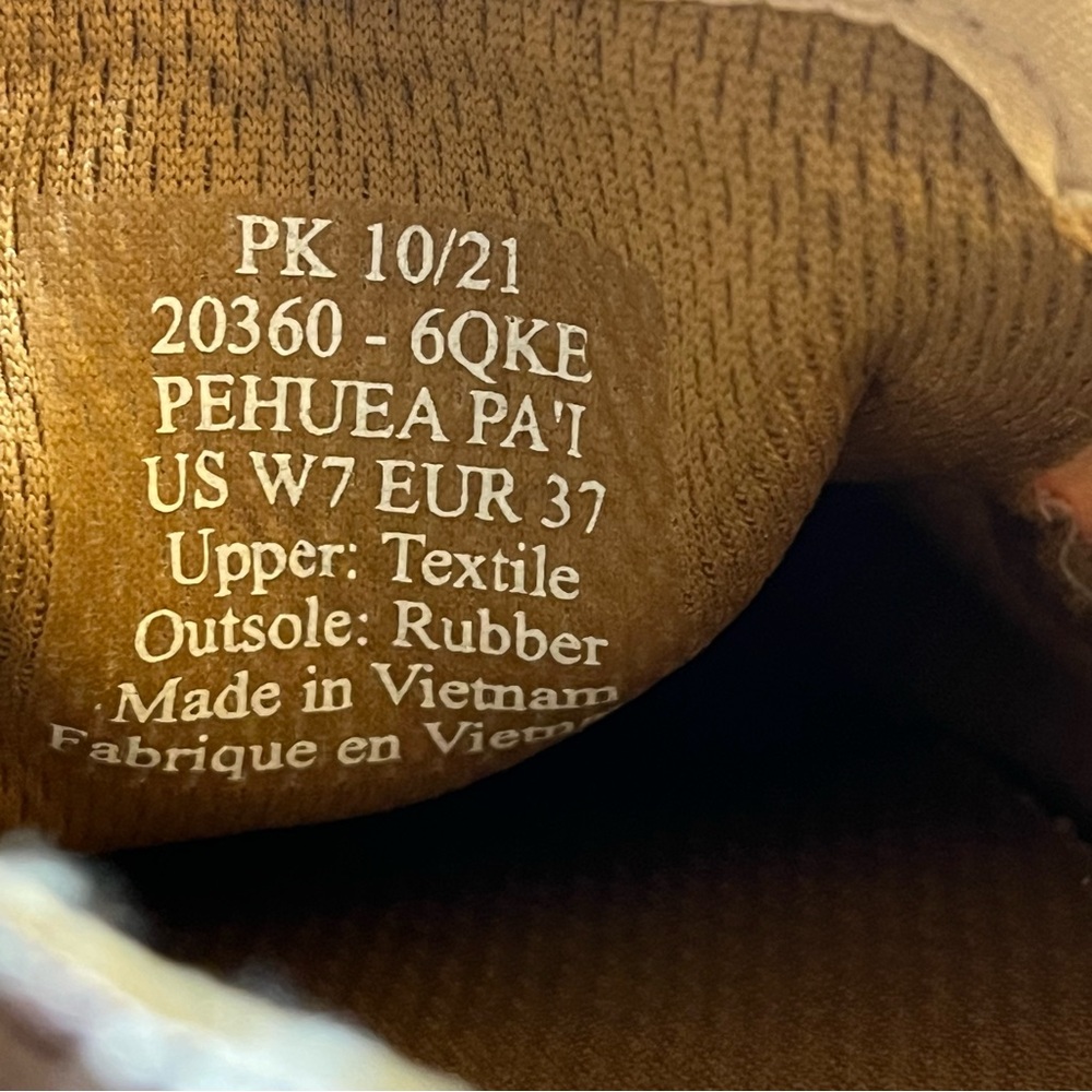 Olukai Pehuea Pa'i Womens Soft Pink Ke Au Camo Slip on canvas shoe 7 NWT new - Picture 7 of 8